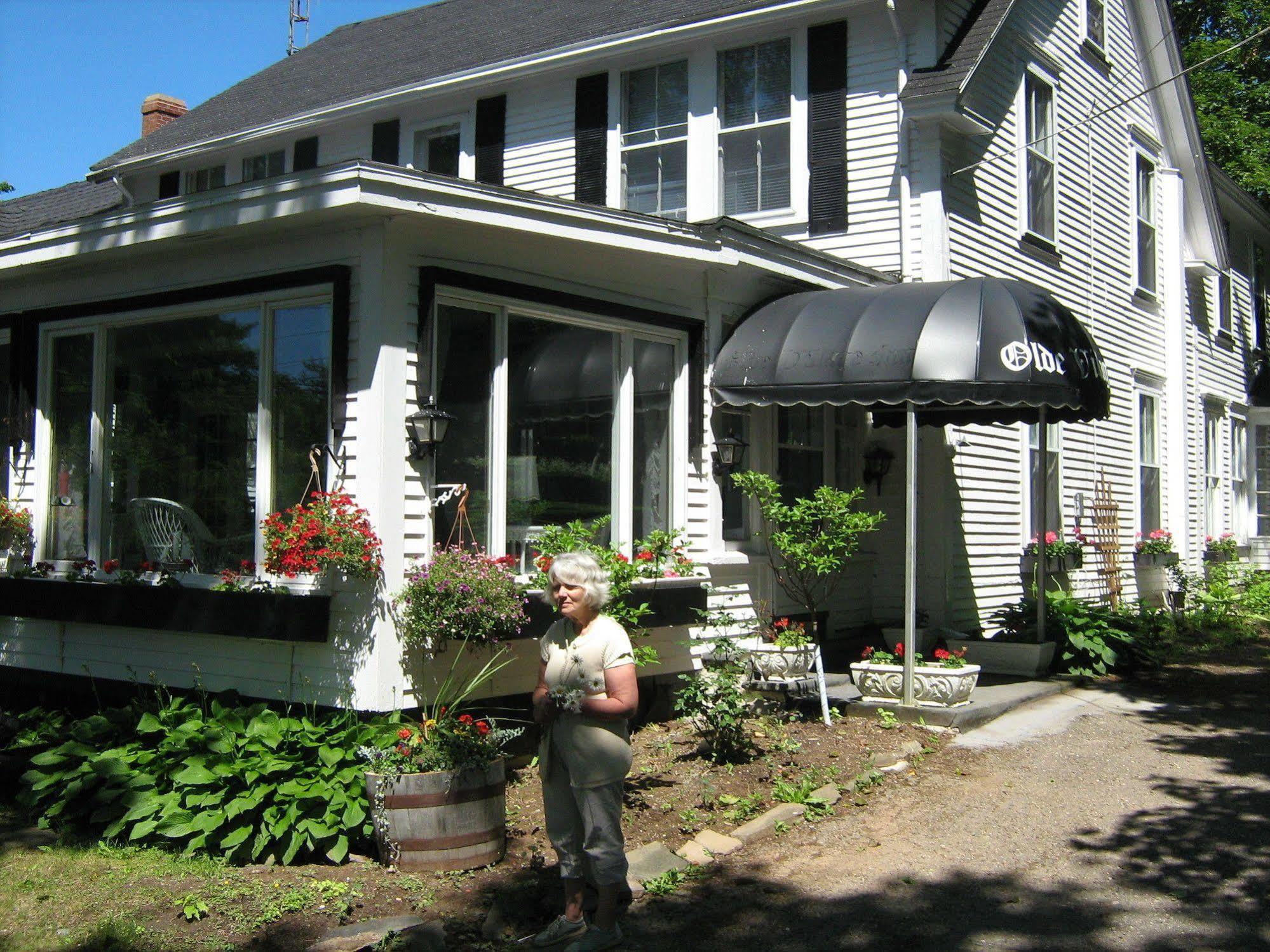 The Olde Village Inn Centreville  Extérieur photo